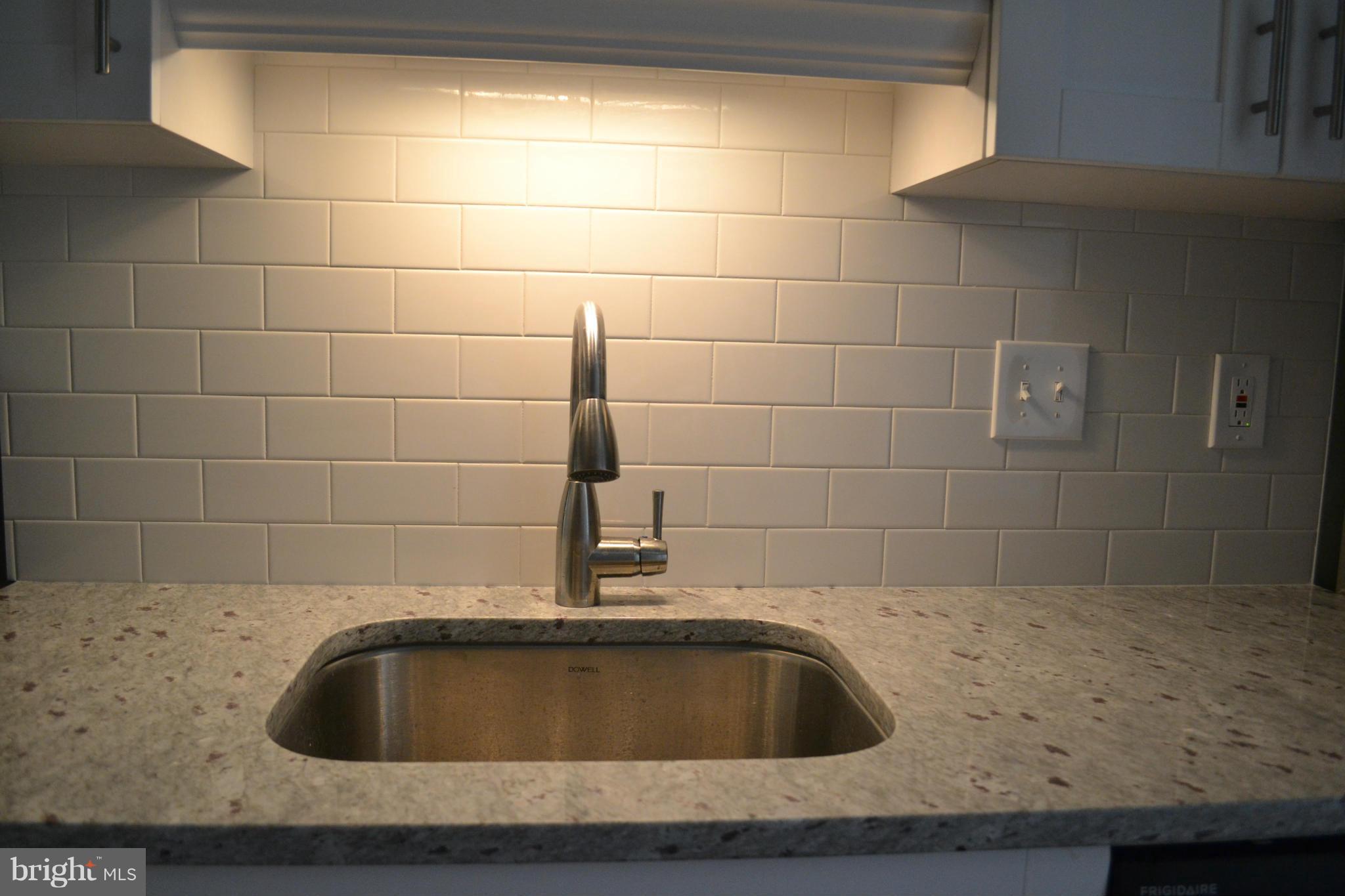 HAMPDEN HISTORIC DISTRICT - Residential