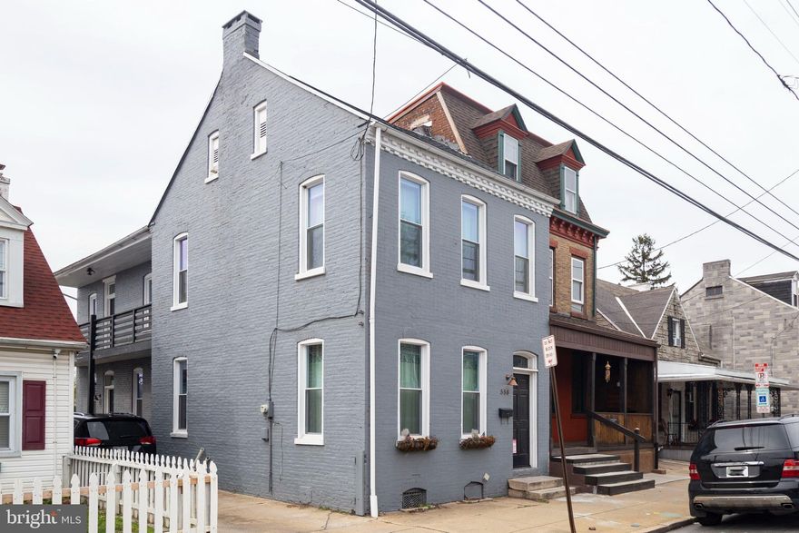 Let the energizing 9-foot ceilings and tall windows welcome you to 558 S Queen Street! This spacious and bright home underwent an extensive remodel in 2018.  A perfect mix of old character and modern conveniences such as: 2 off-street parking spots (with space for more with minor modifications), open first floor plan, walk-in pantry, first floor laundry area,  a spacious mudroom, walk-in closet off the primary bedroom, fully fenced yard, deck for entertaining, raised garden beds for growing your own garden, a balcony for relaxing, formal foyer to greet guests, 2 staircases to access the 2nd level, dual-zoned heating and cooling, and efficient gas utilities.  This house has so many possibilities in terms of function.  The beautiful room up the back staircase could be an amazing commute to the office for anyone working from home,  a cozy guest bedroom for your out-of-town guests, turn it into the primary bedroom of your dreams, or a dedicated hobby or play space.  Just off this room is a sun-drenched balcony perfecting for enjoying your favorite beverage.  Open living and dining room lends itself to many different furniture configurations. There are two side doors, one accessing the fenced in portion of the yard and the other accessing the driveway.  The flow of the house is perfect for entertaining. And you won't be lacking for storage room as this home has a full basement and walk-up attic.  Come visit today and see if you've finally found the house you're ready to call home!