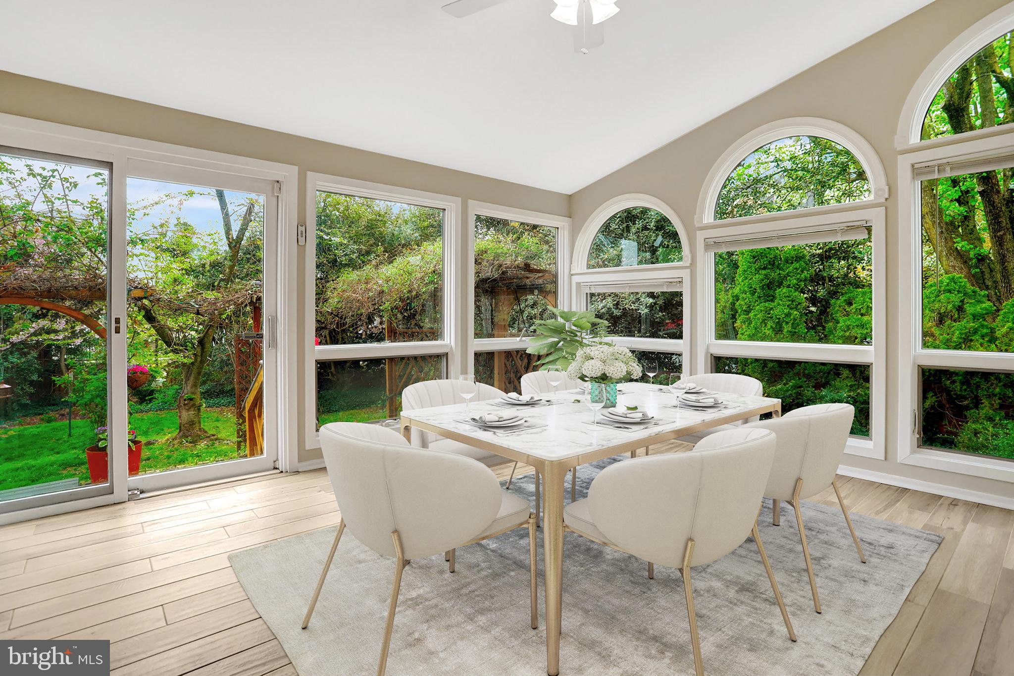 VISTAS OF MCLEAN - Residential