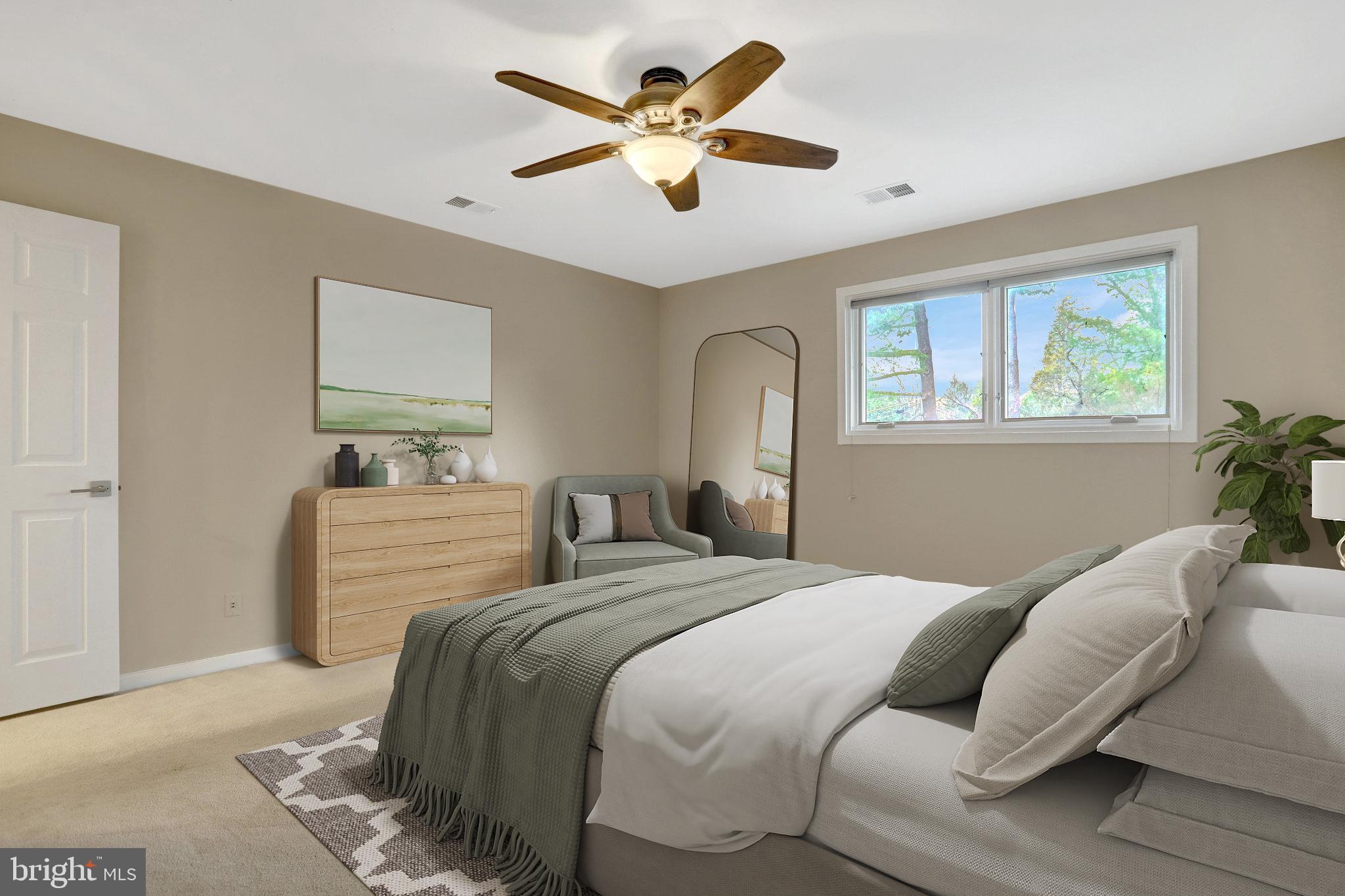 VISTAS OF MCLEAN - Residential