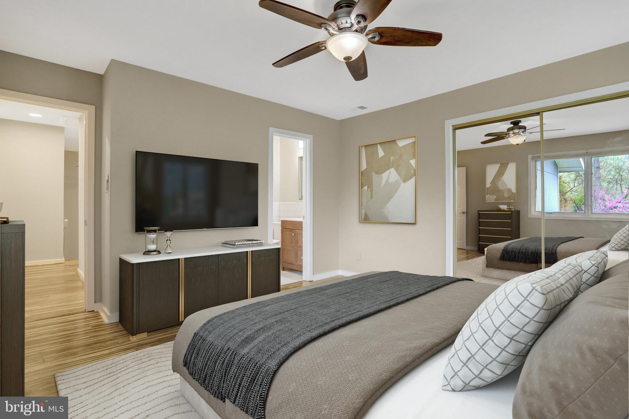 VISTAS OF MCLEAN - Residential