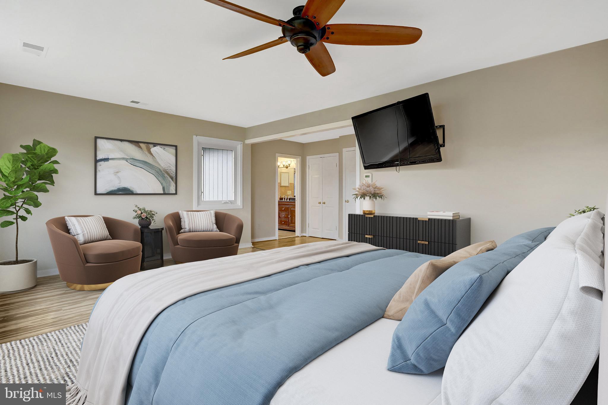 VISTAS OF MCLEAN - Residential