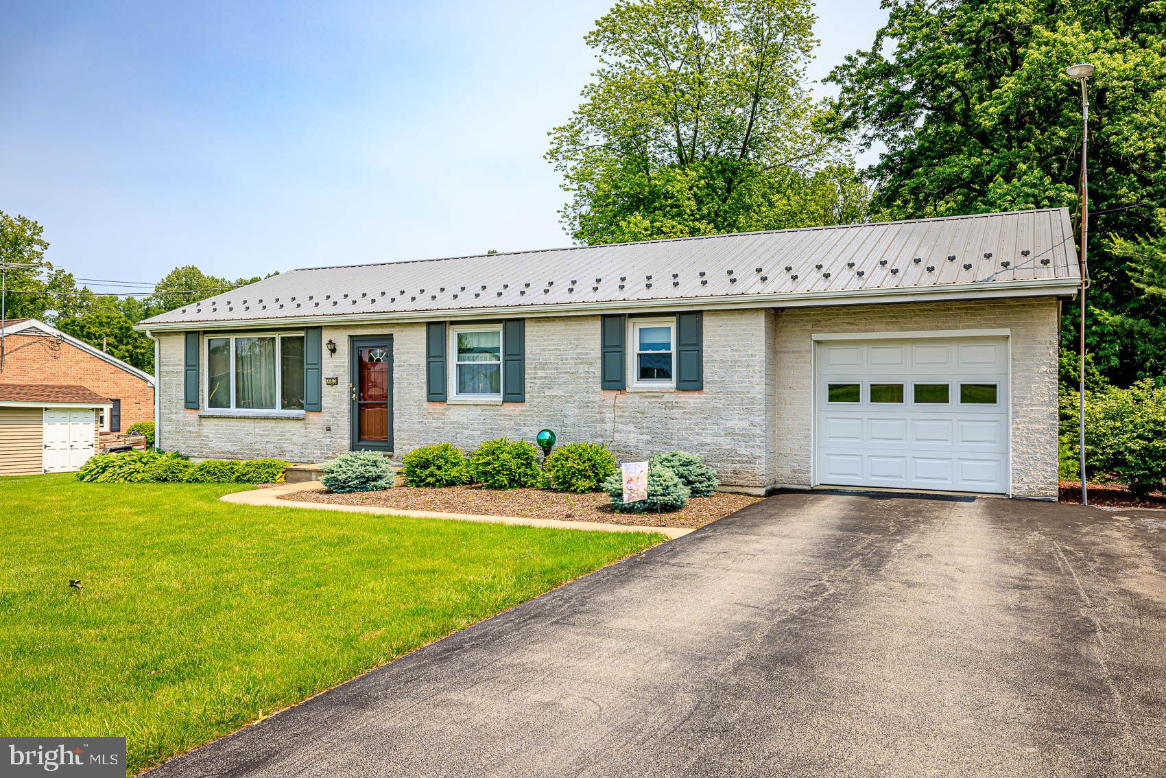 483 PANORAMA DRIVE