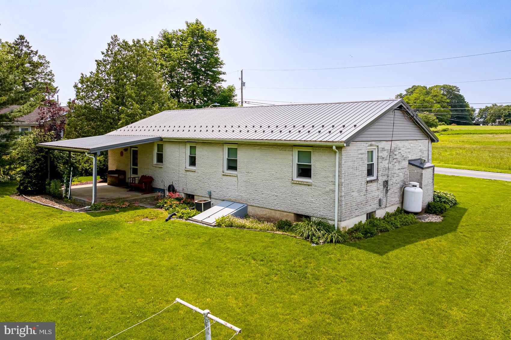 483 PANORAMA DRIVE