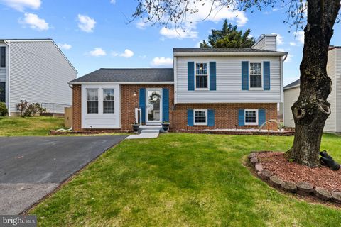 816 SUNNYFIELD LANE BALTIMORE MD 21225