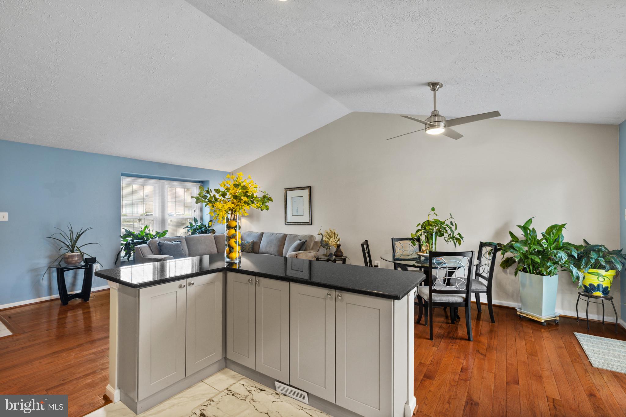 SUNNYFIELD ESTATES - Residential