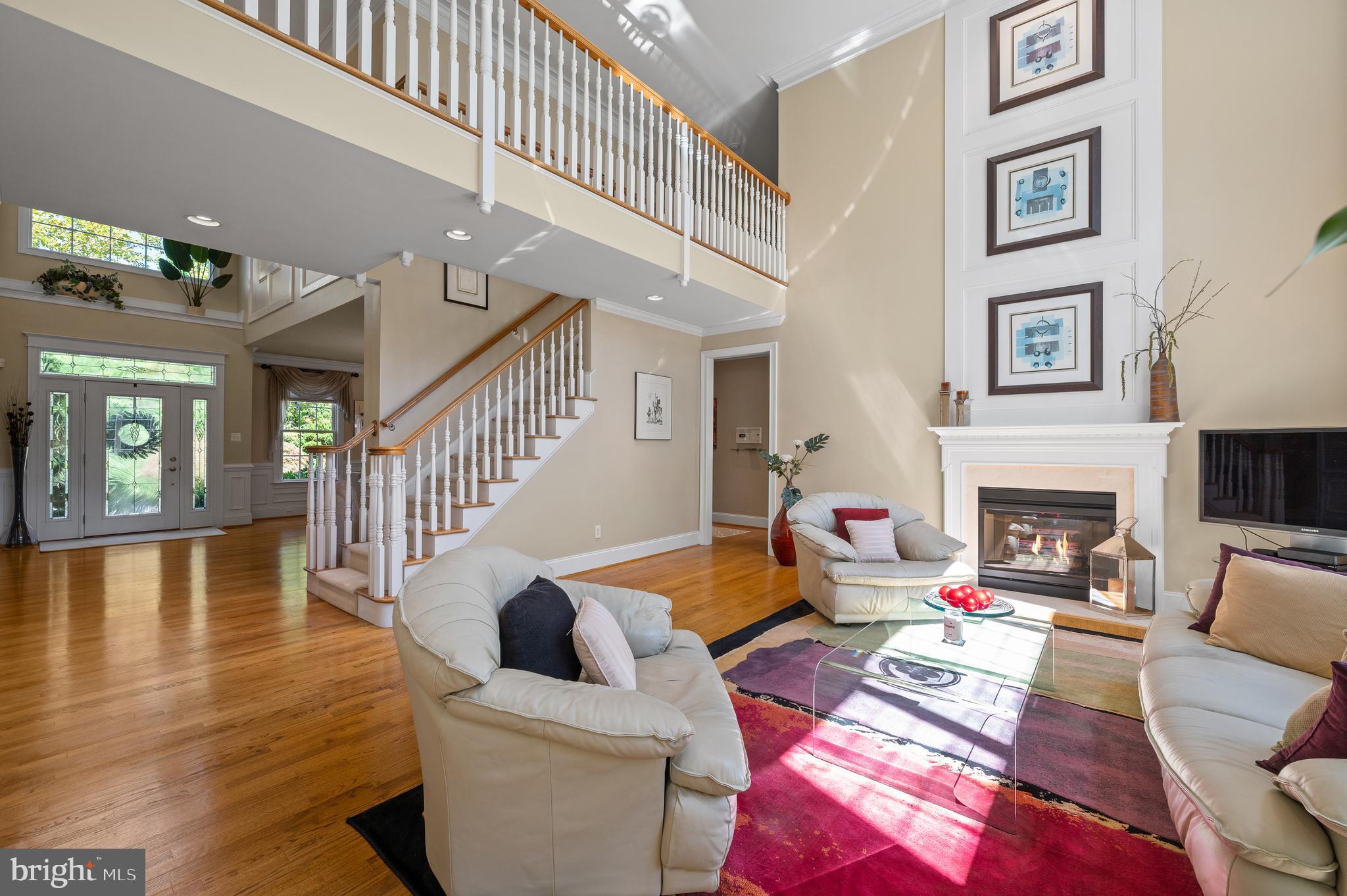 CHERRY CREEK - Residential