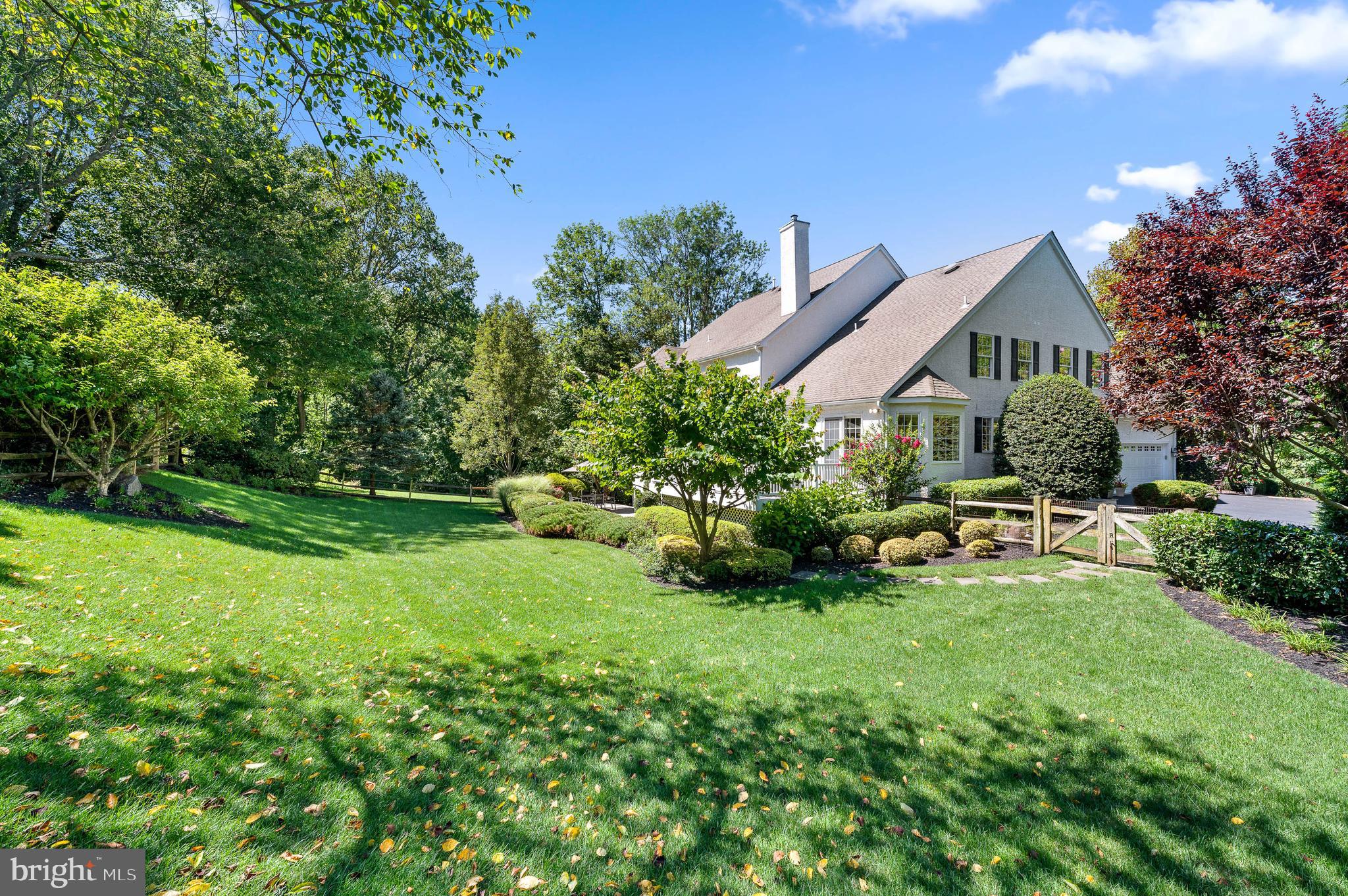 CHERRY CREEK - Residential