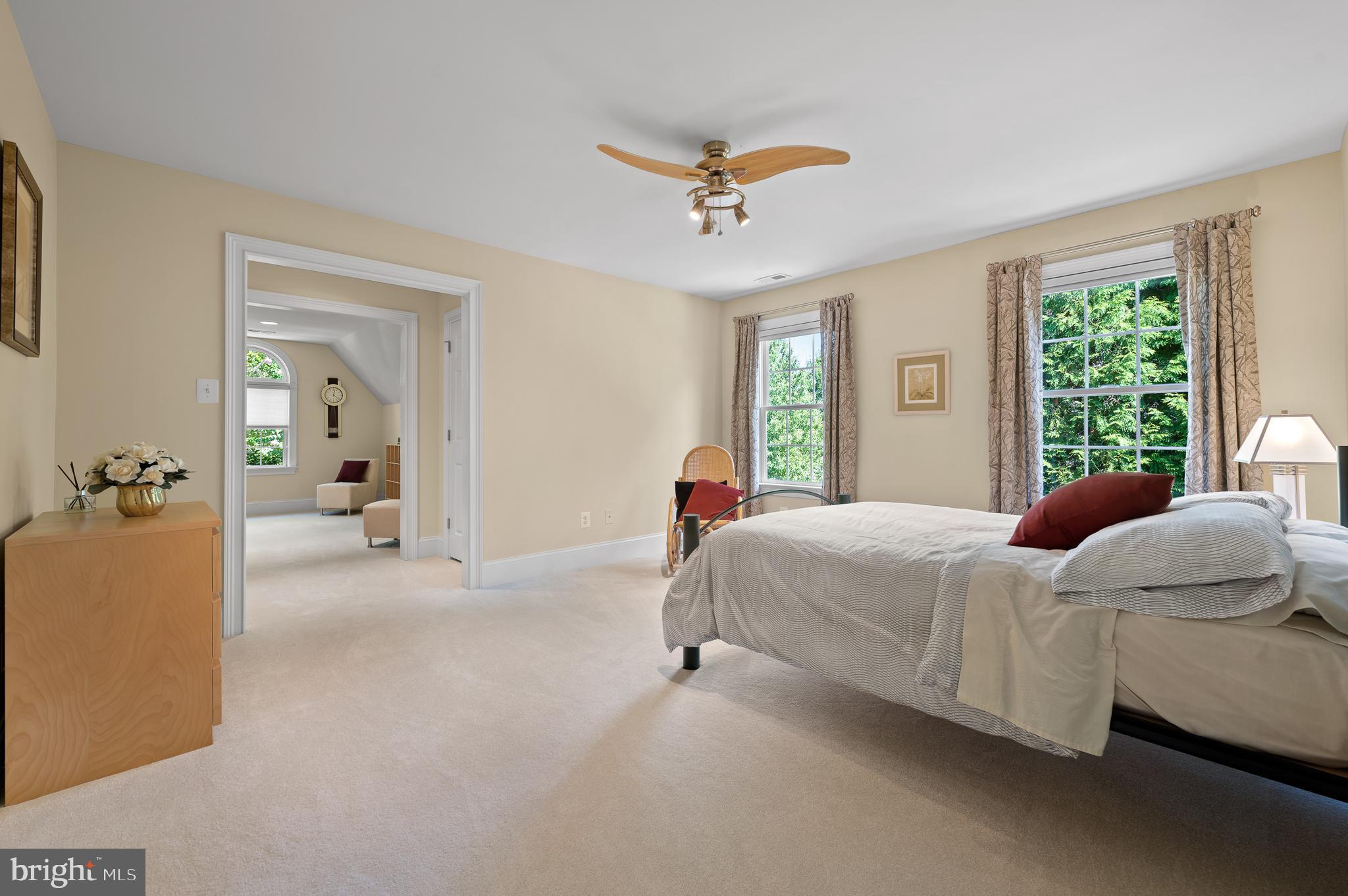 CHERRY CREEK - Residential