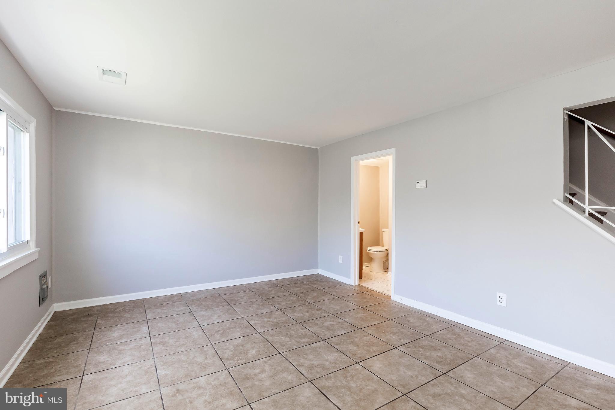 KENT VILLAGE - Residential