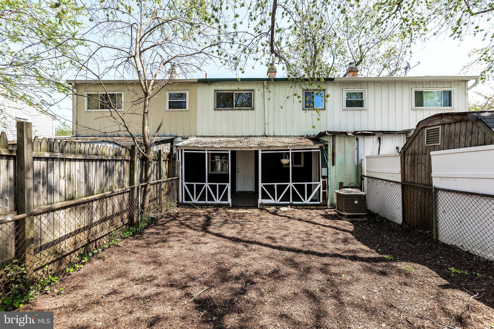 KENT VILLAGE - Residential