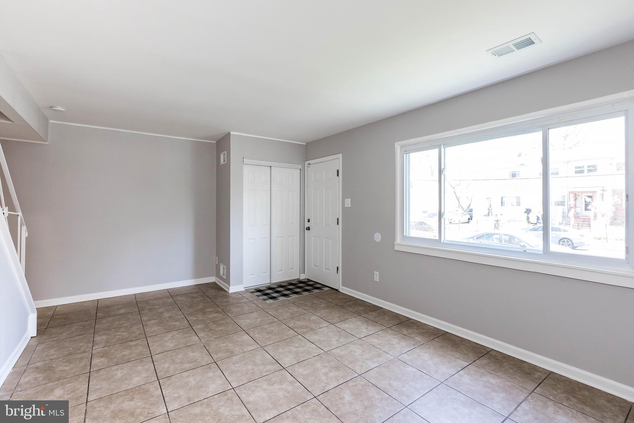 KENT VILLAGE - Residential