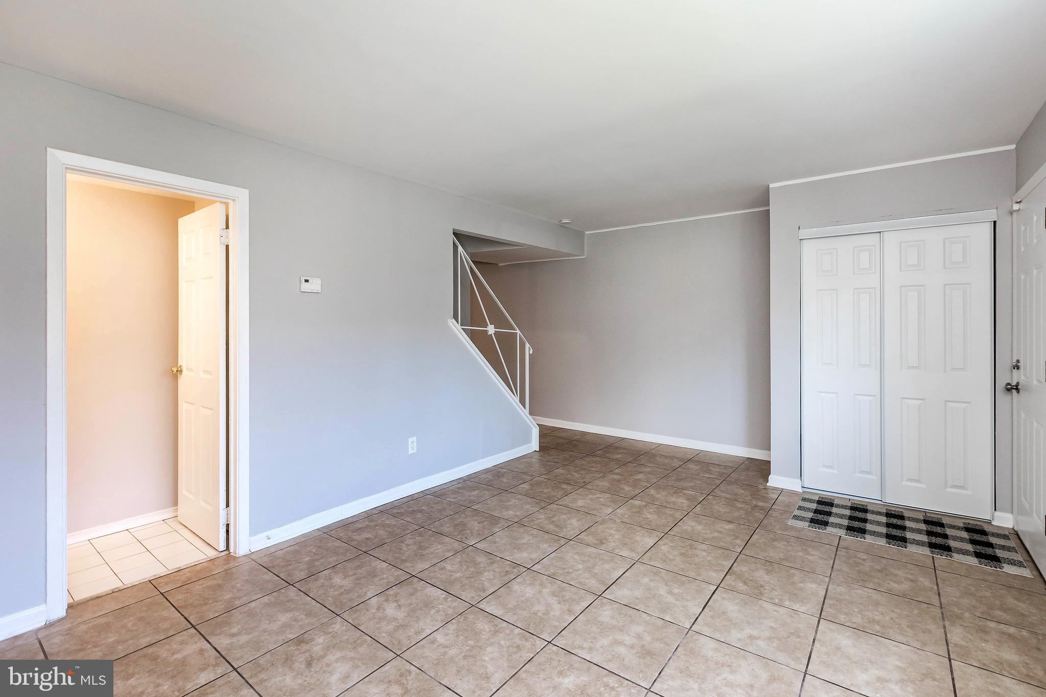 KENT VILLAGE - Residential