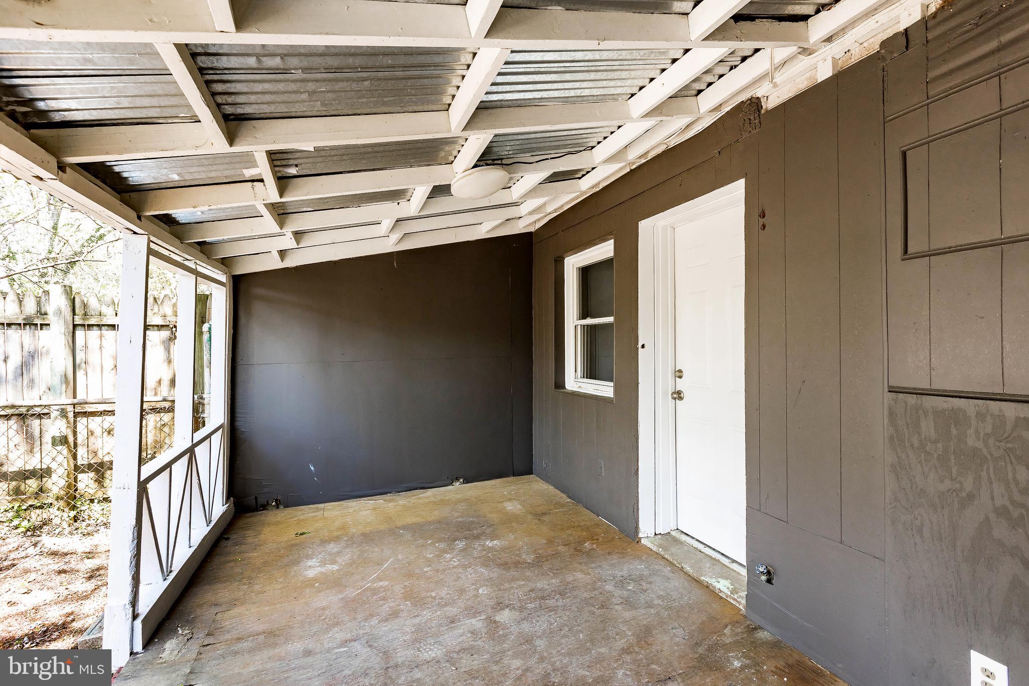 KENT VILLAGE - Residential