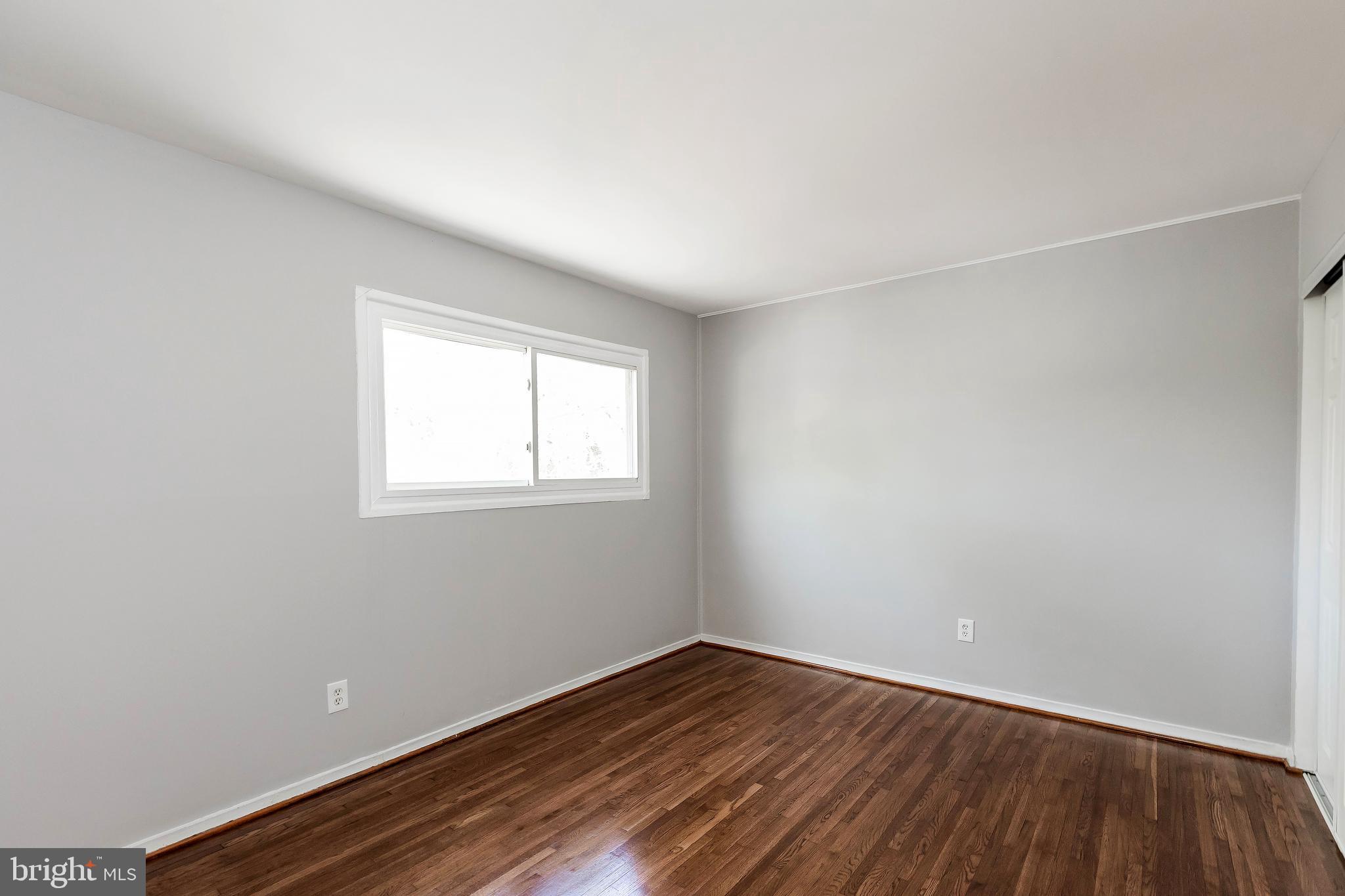 KENT VILLAGE - Residential