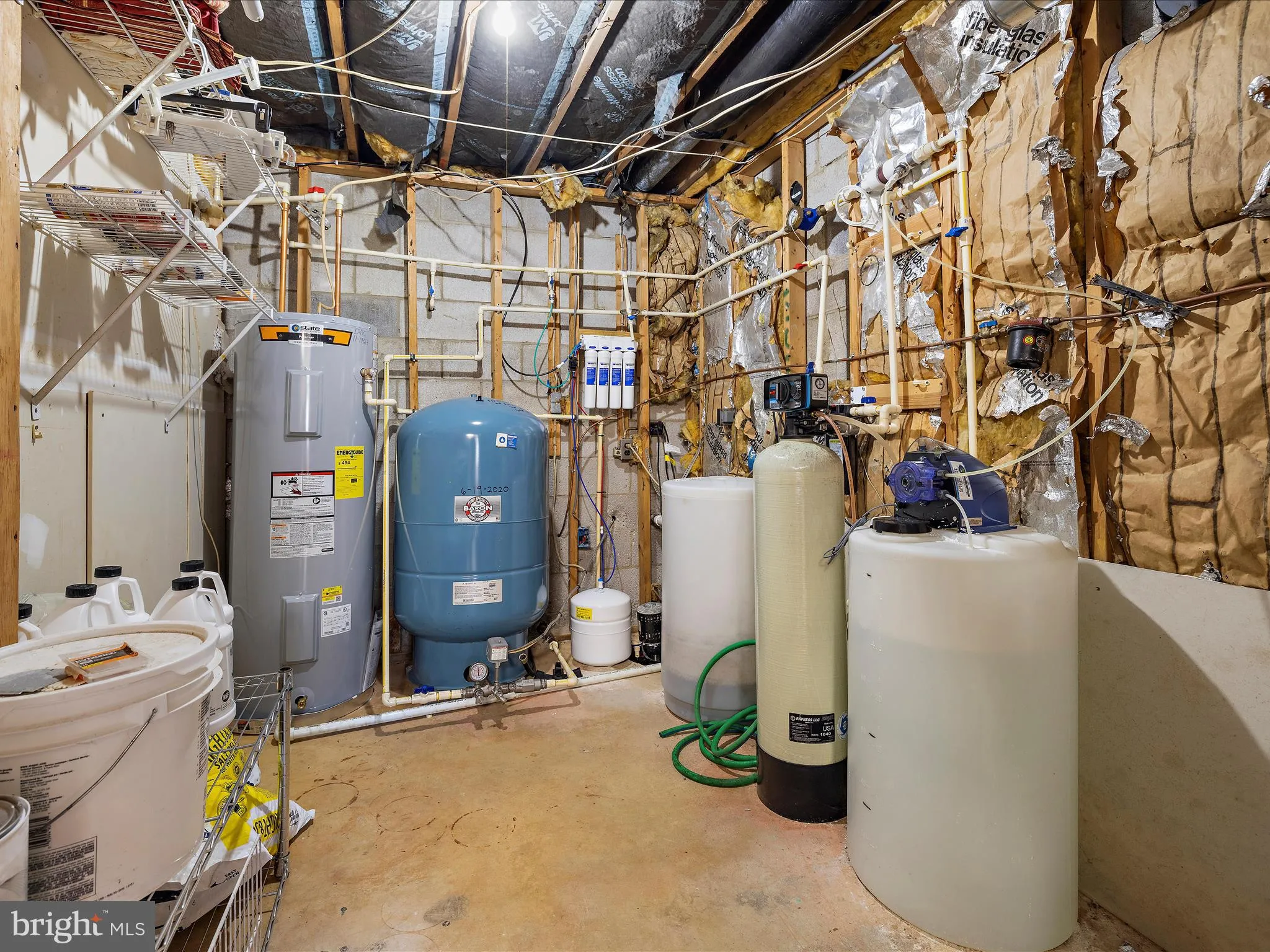 Pasadena, Maryland 21122, United States, 3 Bedrooms Bedrooms, ,2 BathroomsBathrooms,Residential,Active,190621