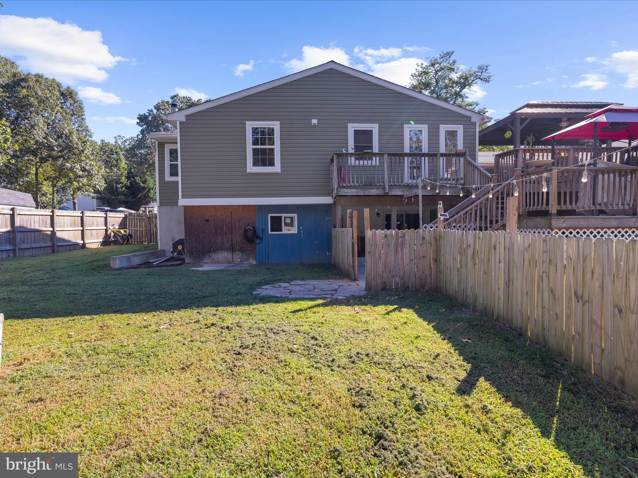 Pasadena, Maryland 21122, United States, 3 Bedrooms Bedrooms, ,2 BathroomsBathrooms,Residential,Active,190621