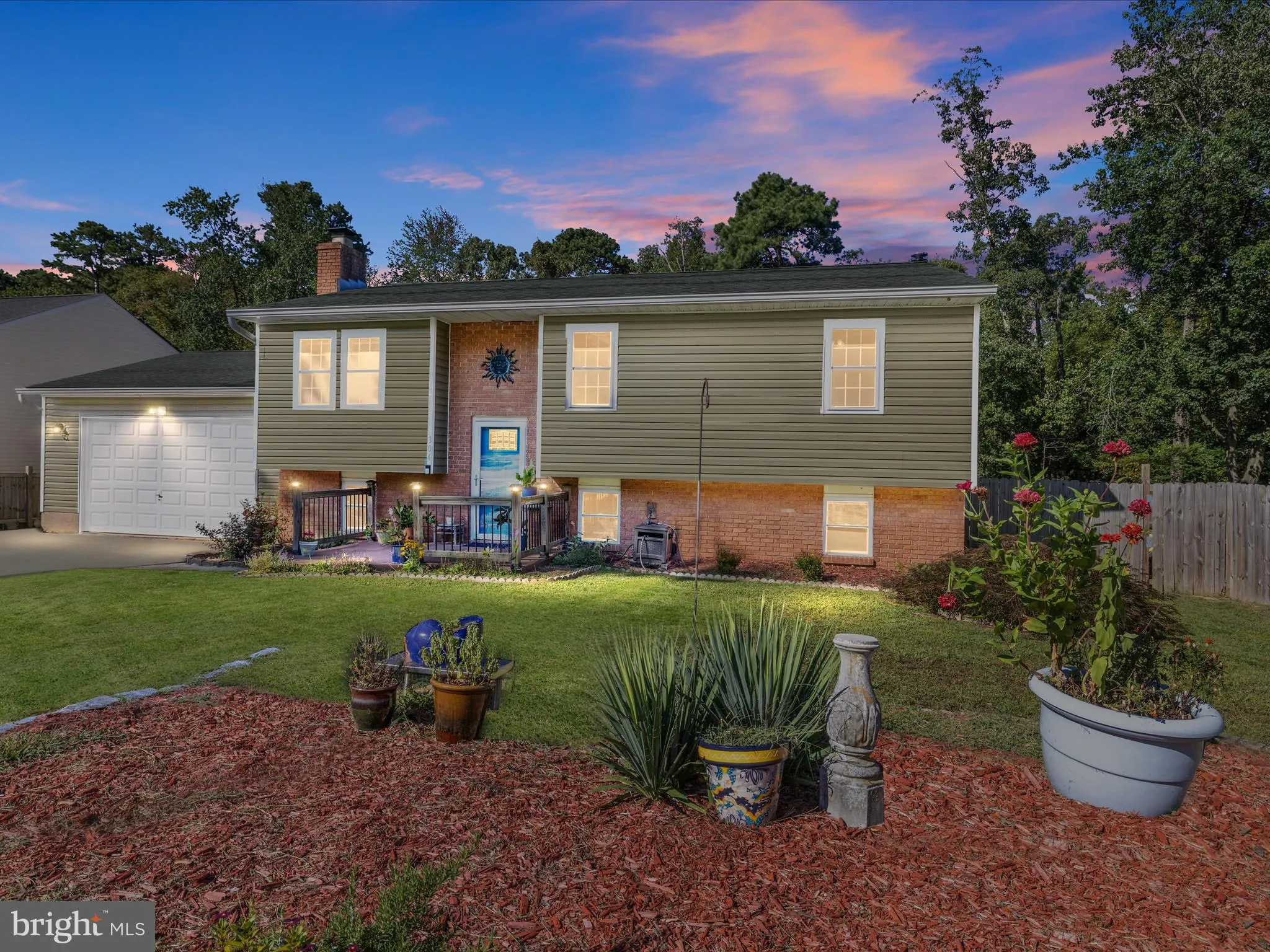 Pasadena, Maryland 21122, United States, 3 Bedrooms Bedrooms, ,2 BathroomsBathrooms,Residential,Active,190621