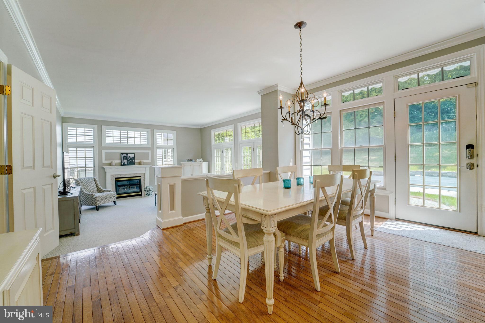 CRESTWOOD - Residential