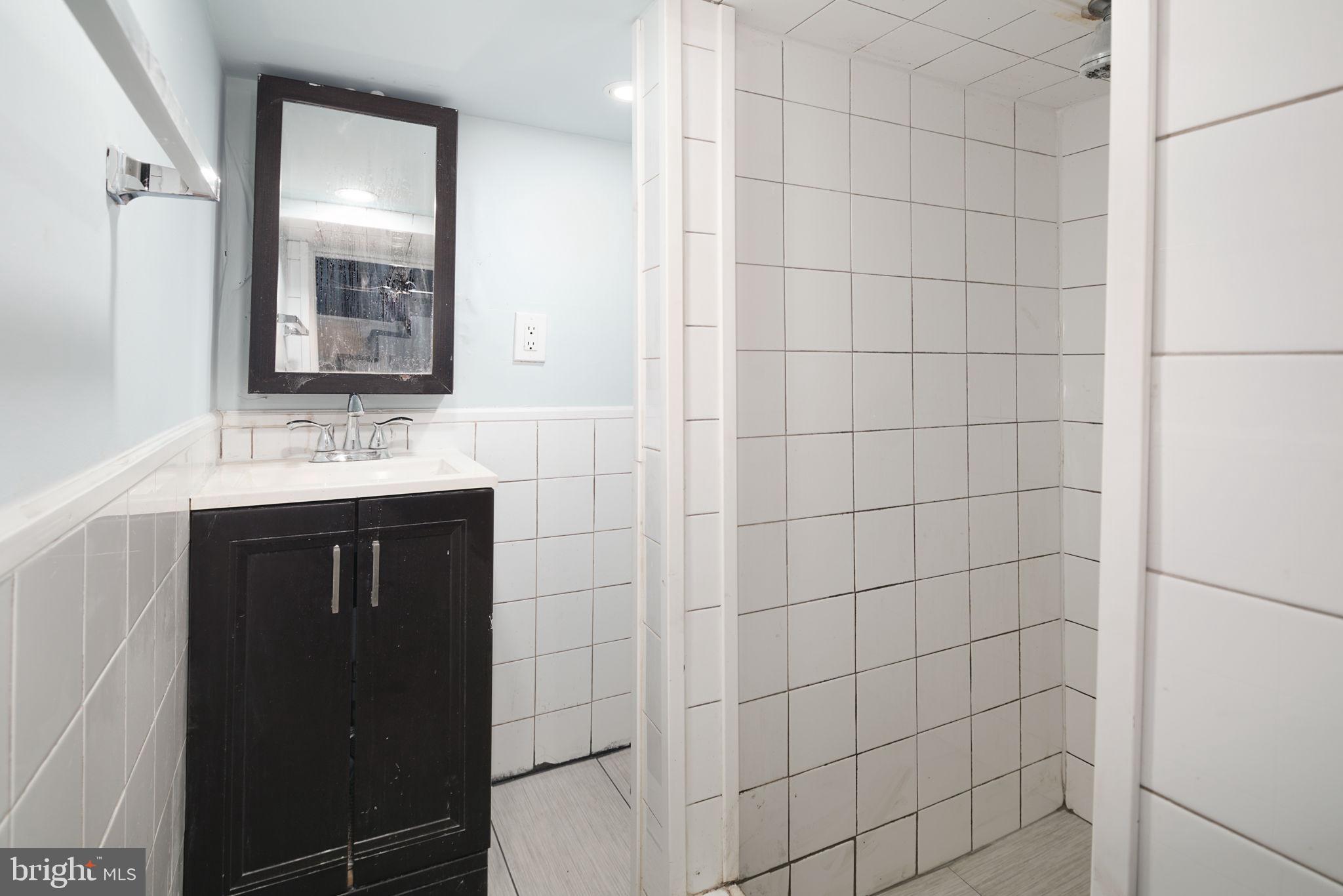 NEWBOLD - Residential Lease