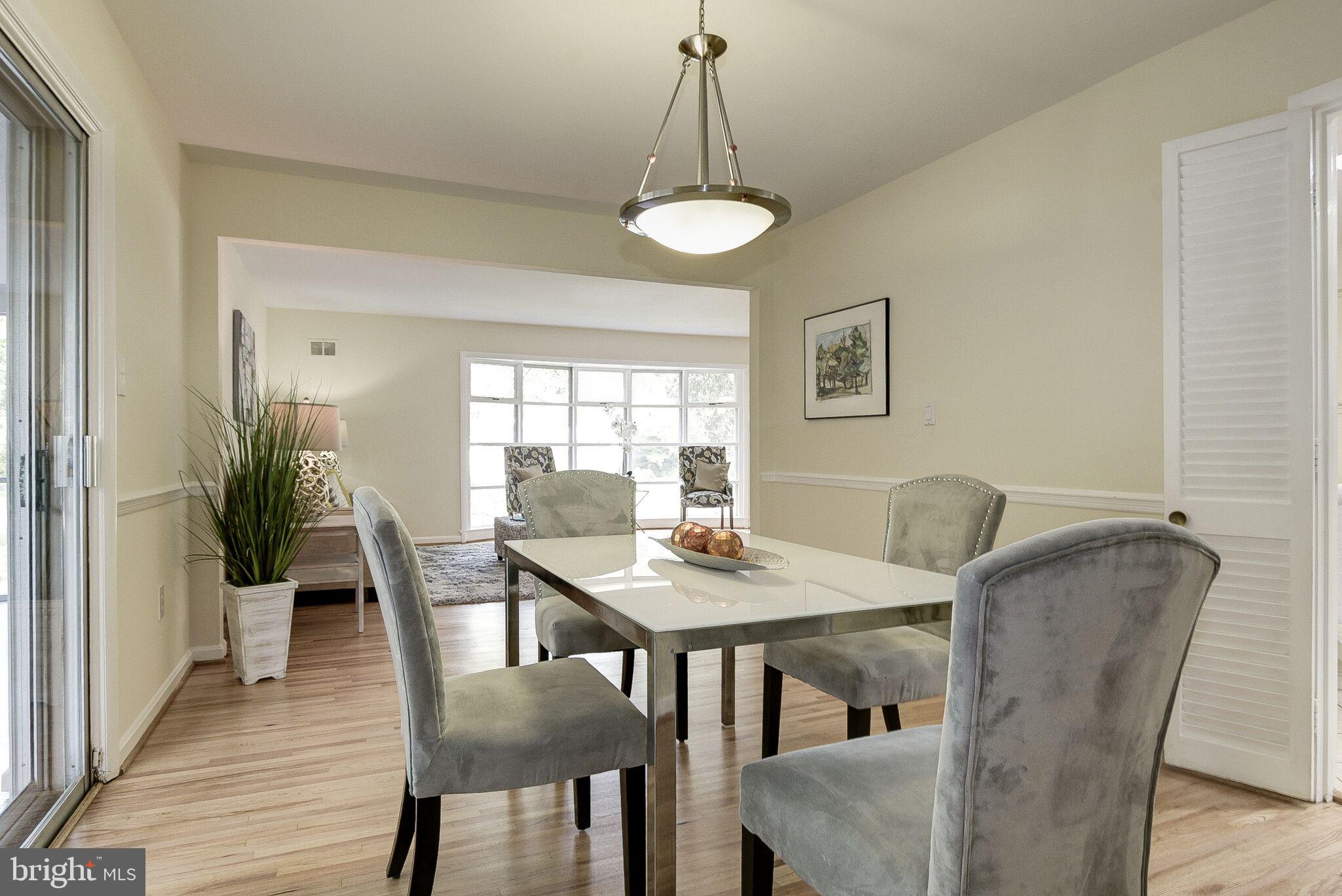 WHITEHALL MANOR - Residential