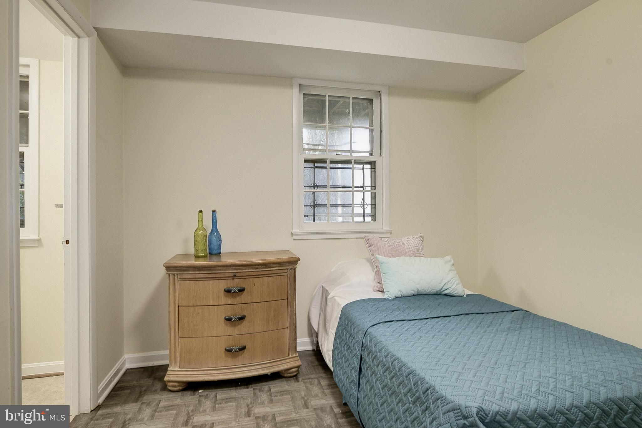 WHITEHALL MANOR - Residential