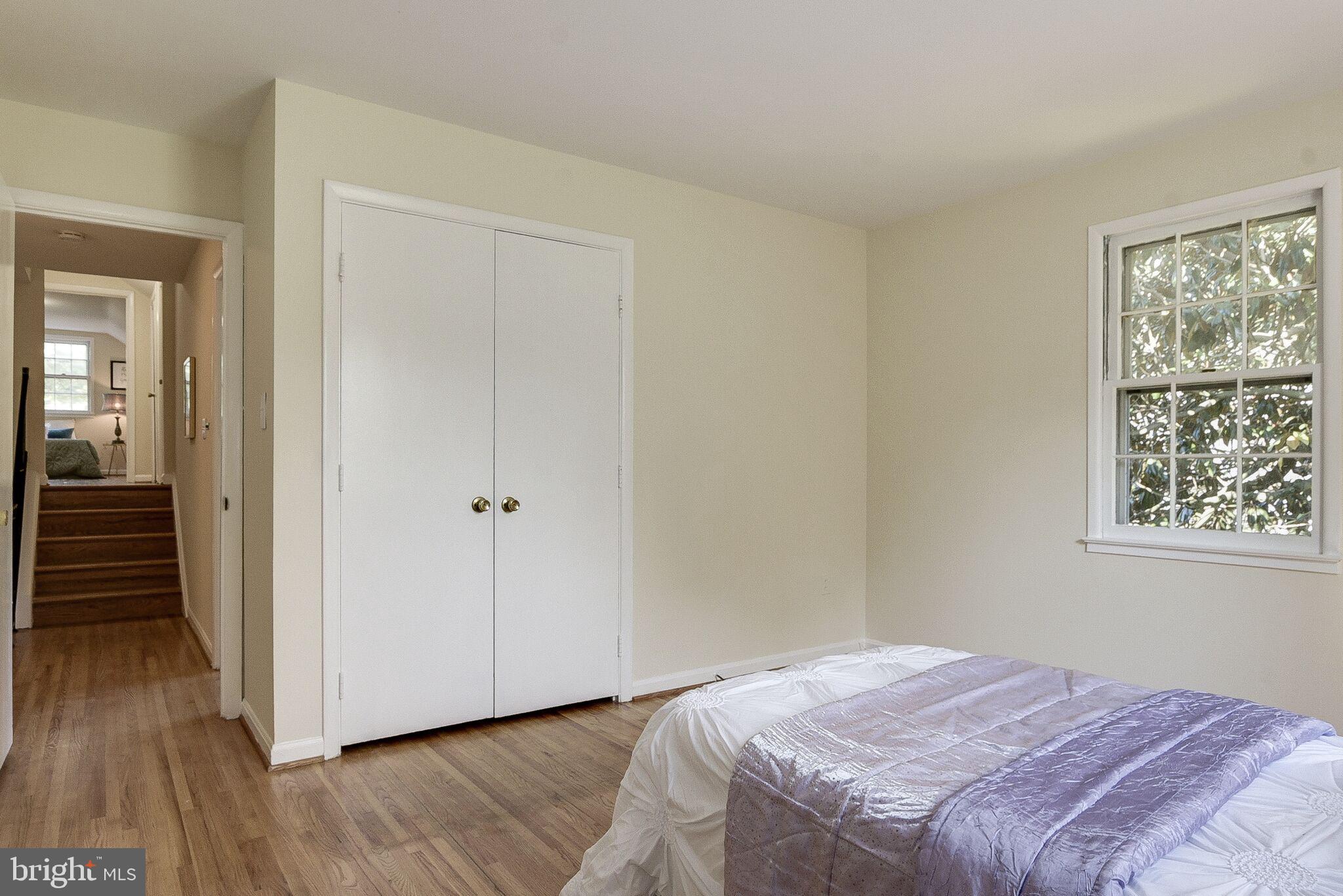 WHITEHALL MANOR - Residential