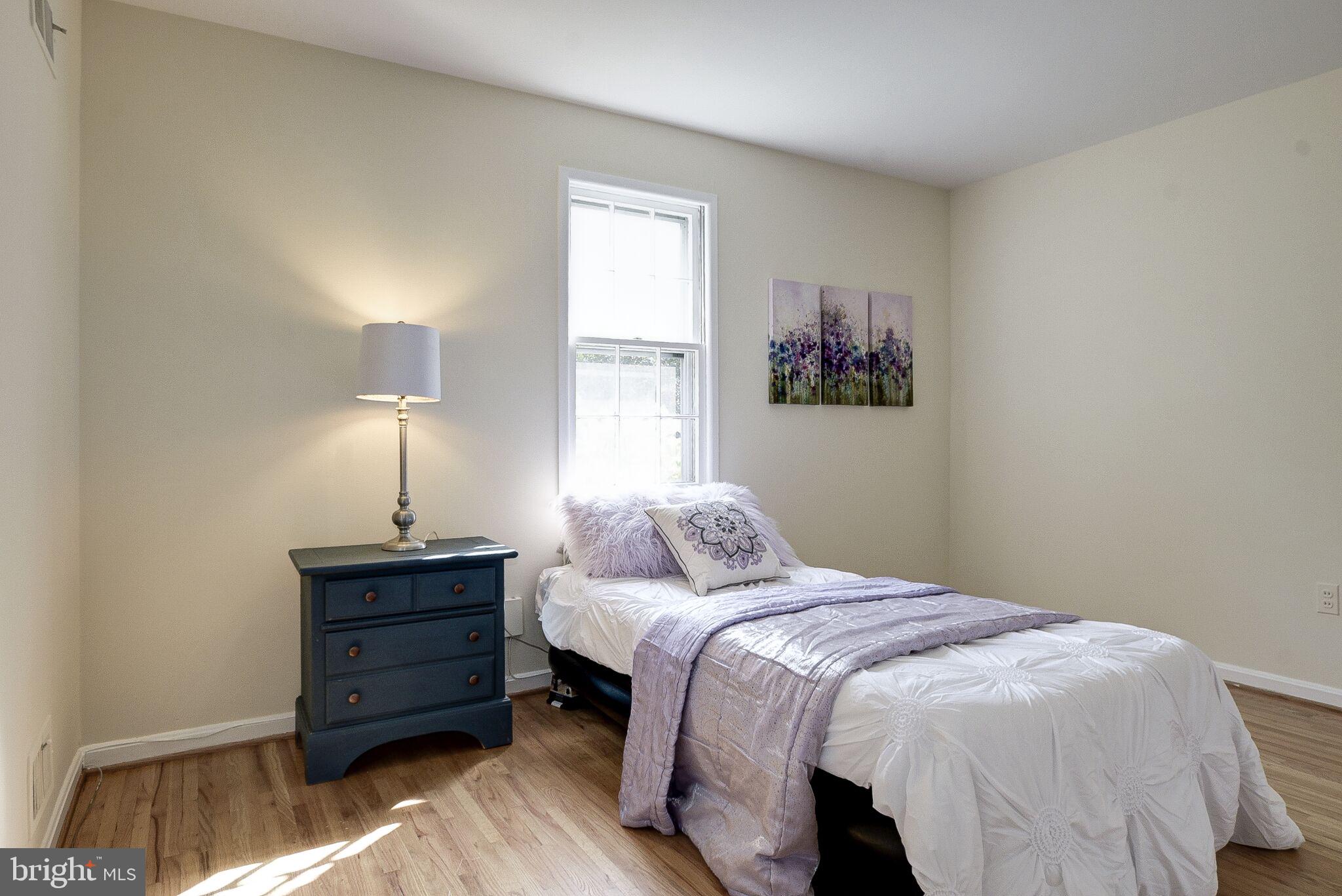 WHITEHALL MANOR - Residential