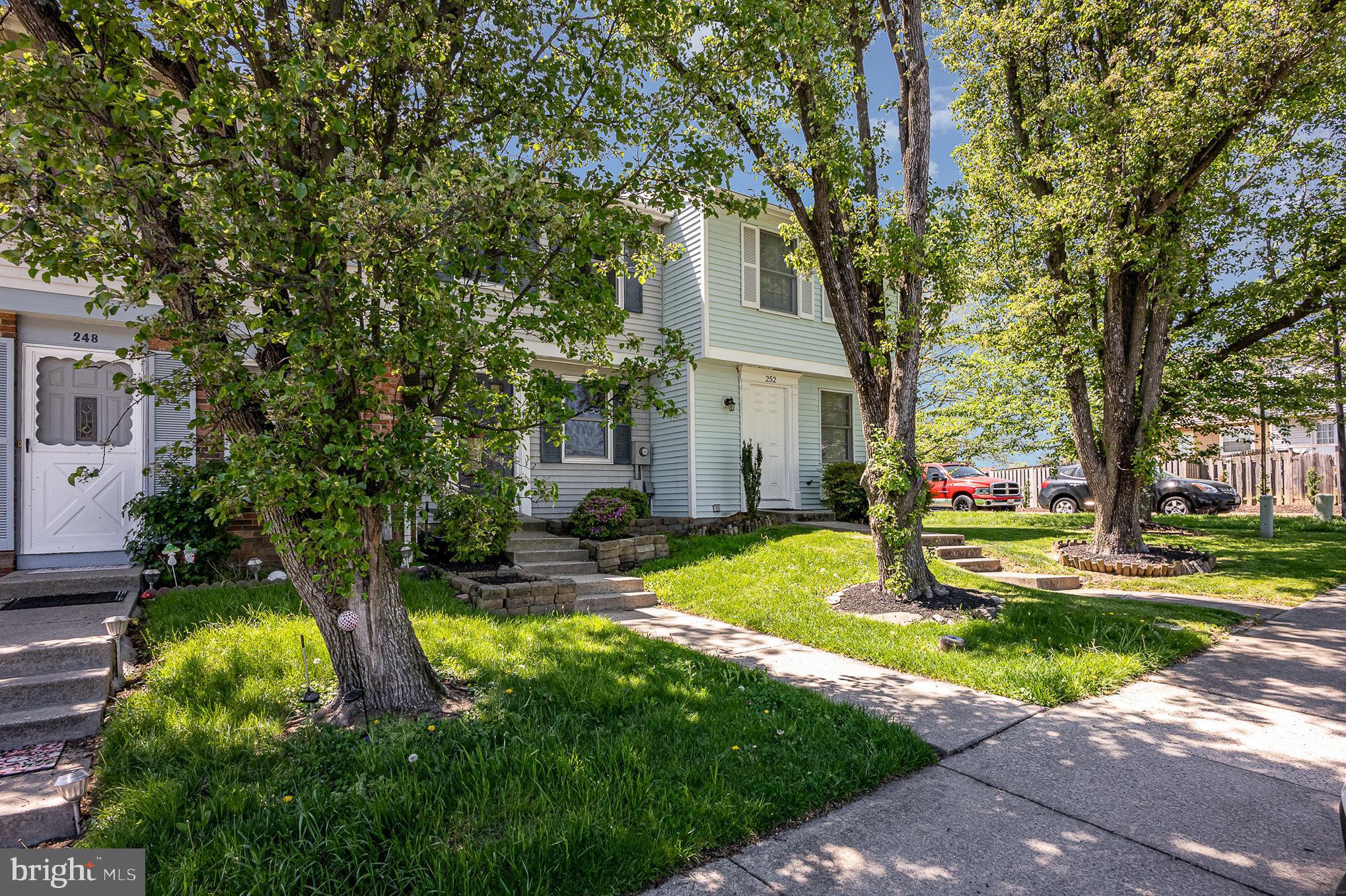 AMBER MEADOWS - Residential