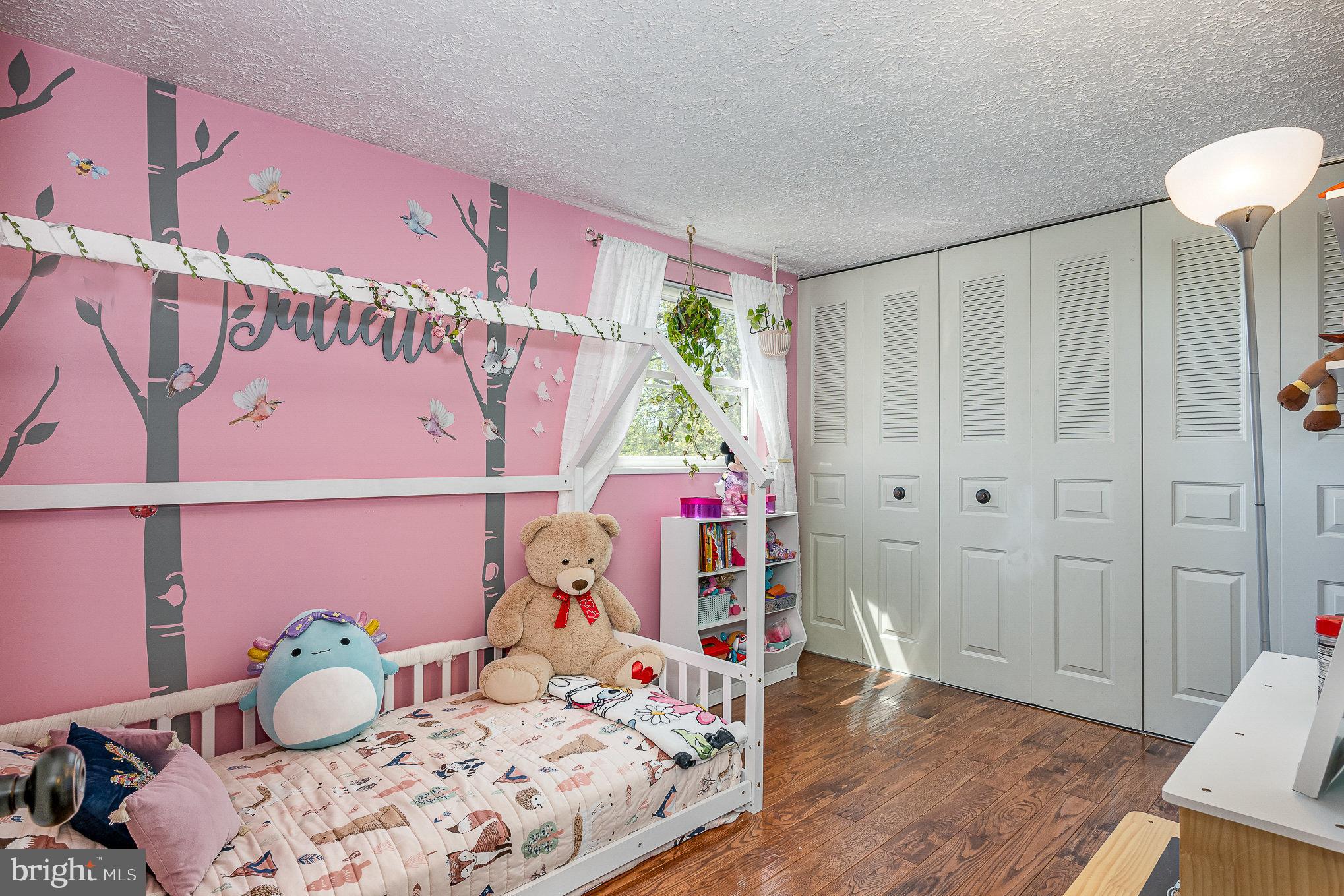 AMBER MEADOWS - Residential