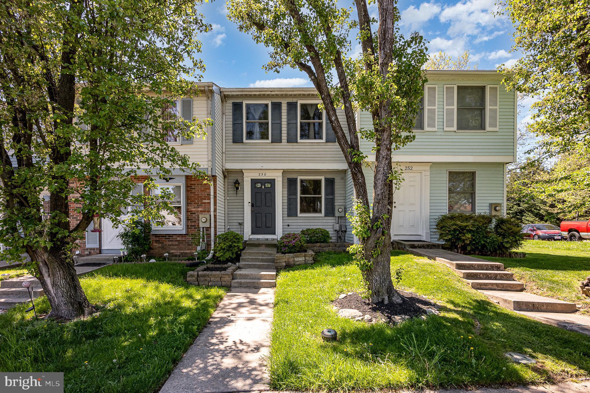 AMBER MEADOWS - Residential