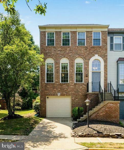 CASCADES - Residential Lease