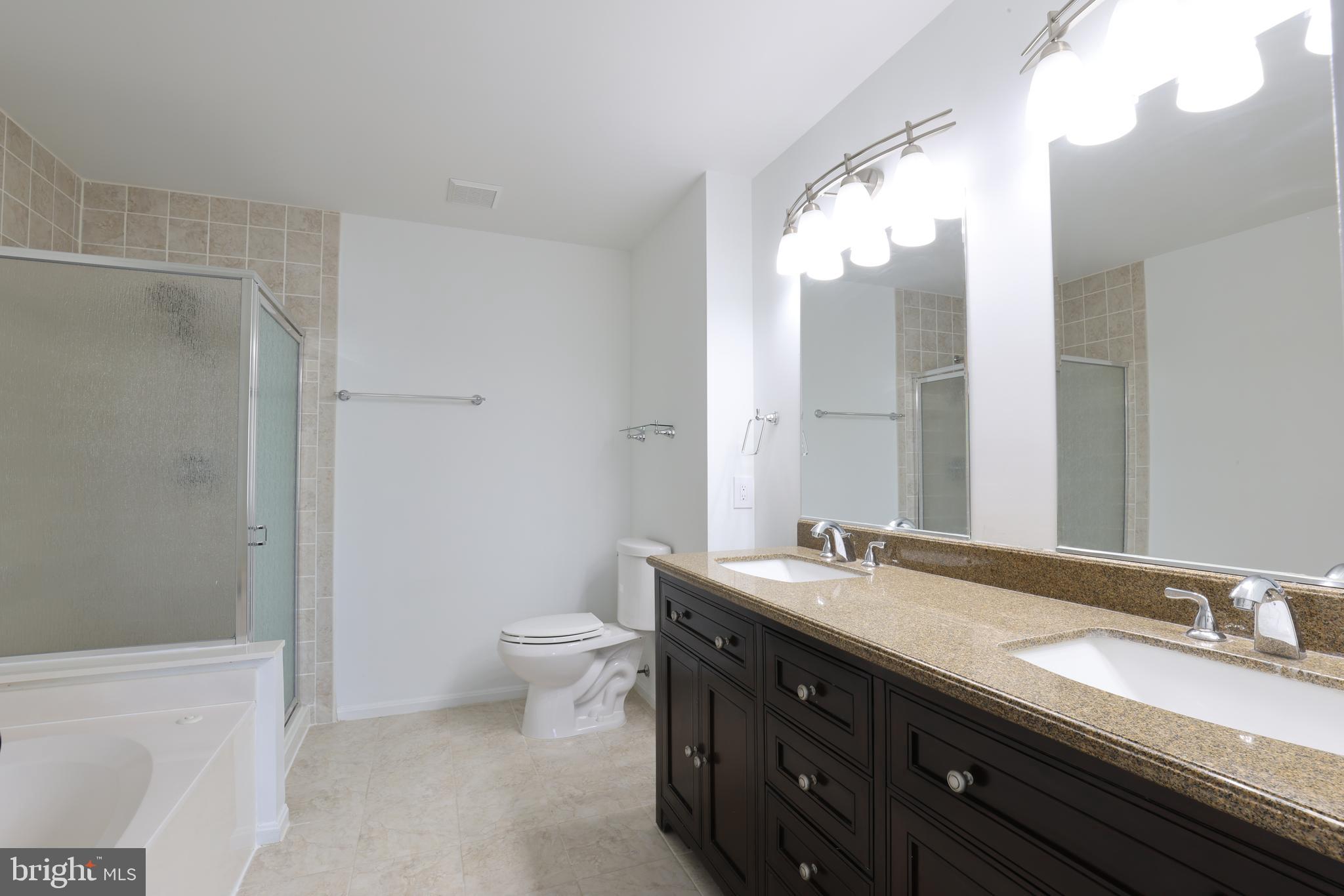 CASCADES - Residential Lease