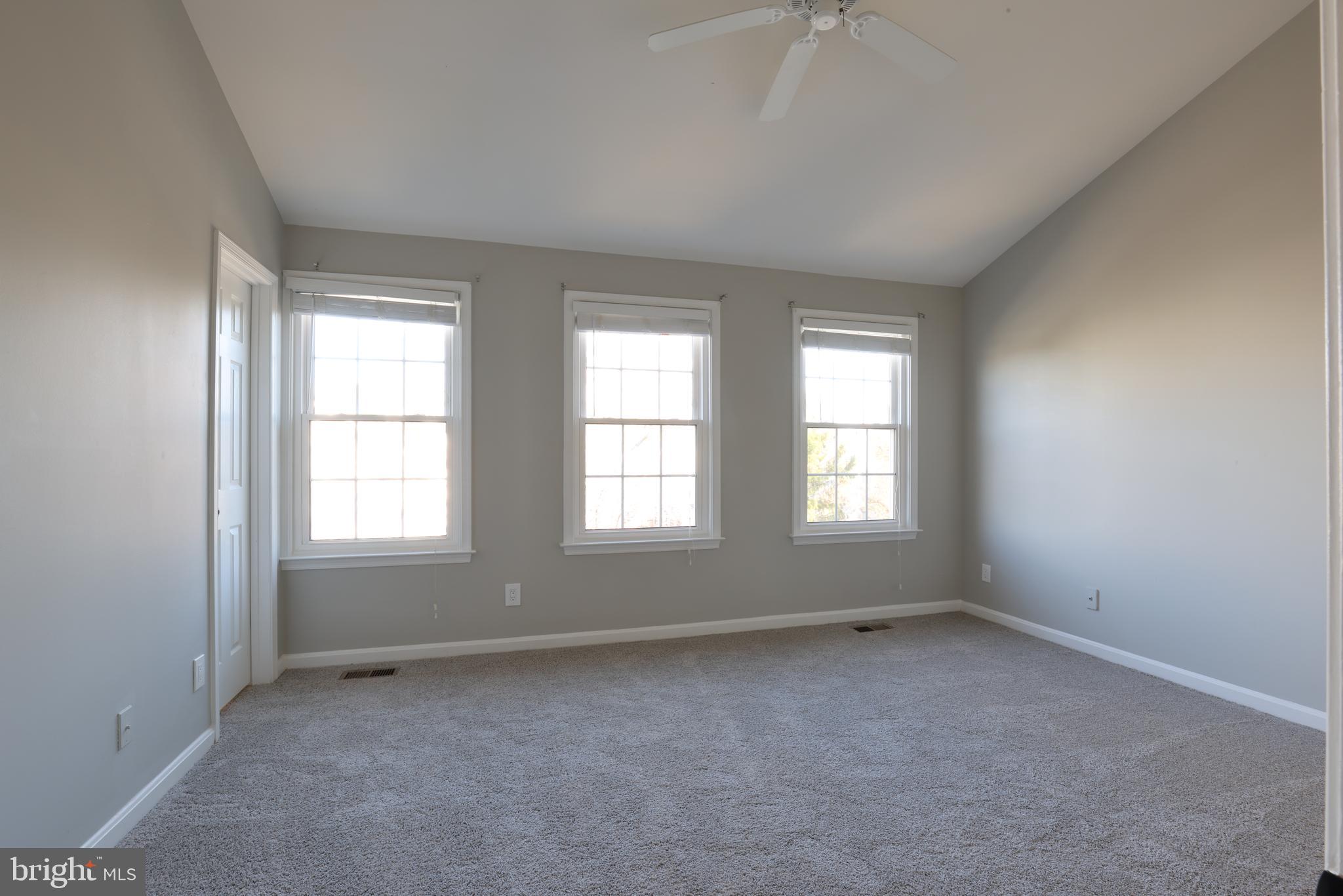 CASCADES - Residential Lease