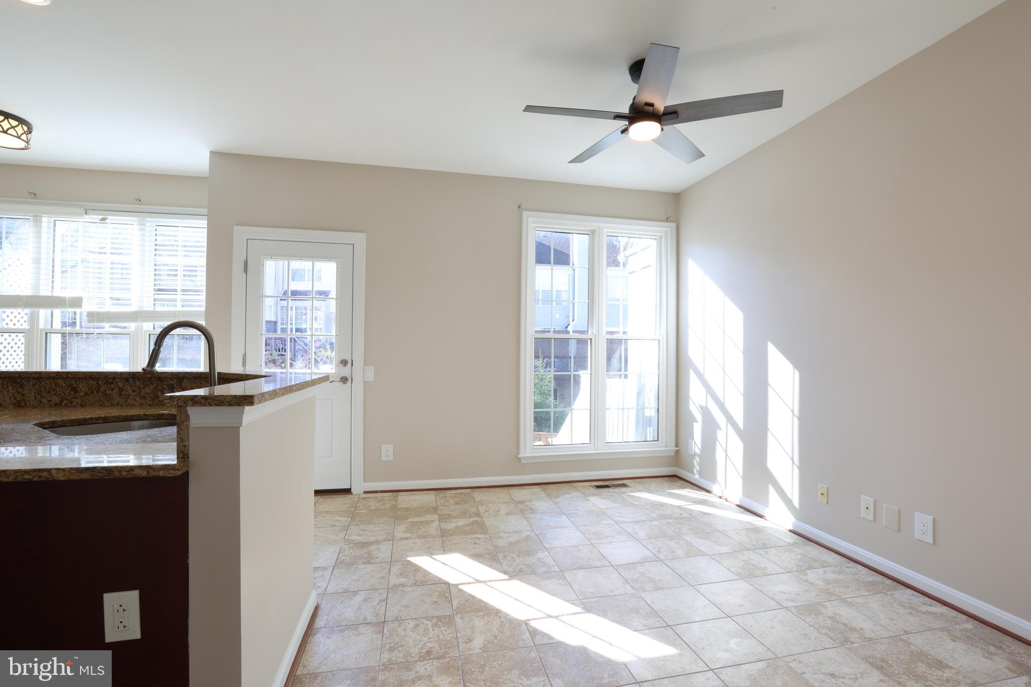 CASCADES - Residential Lease