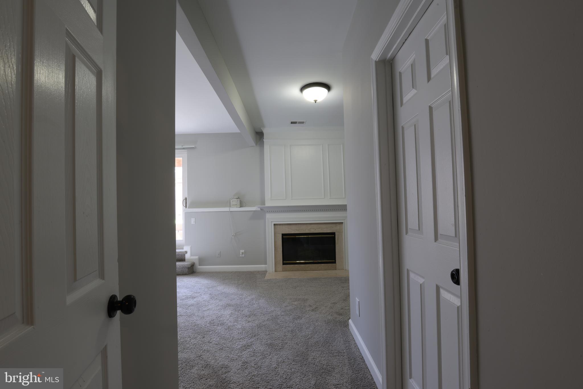 CASCADES - Residential Lease