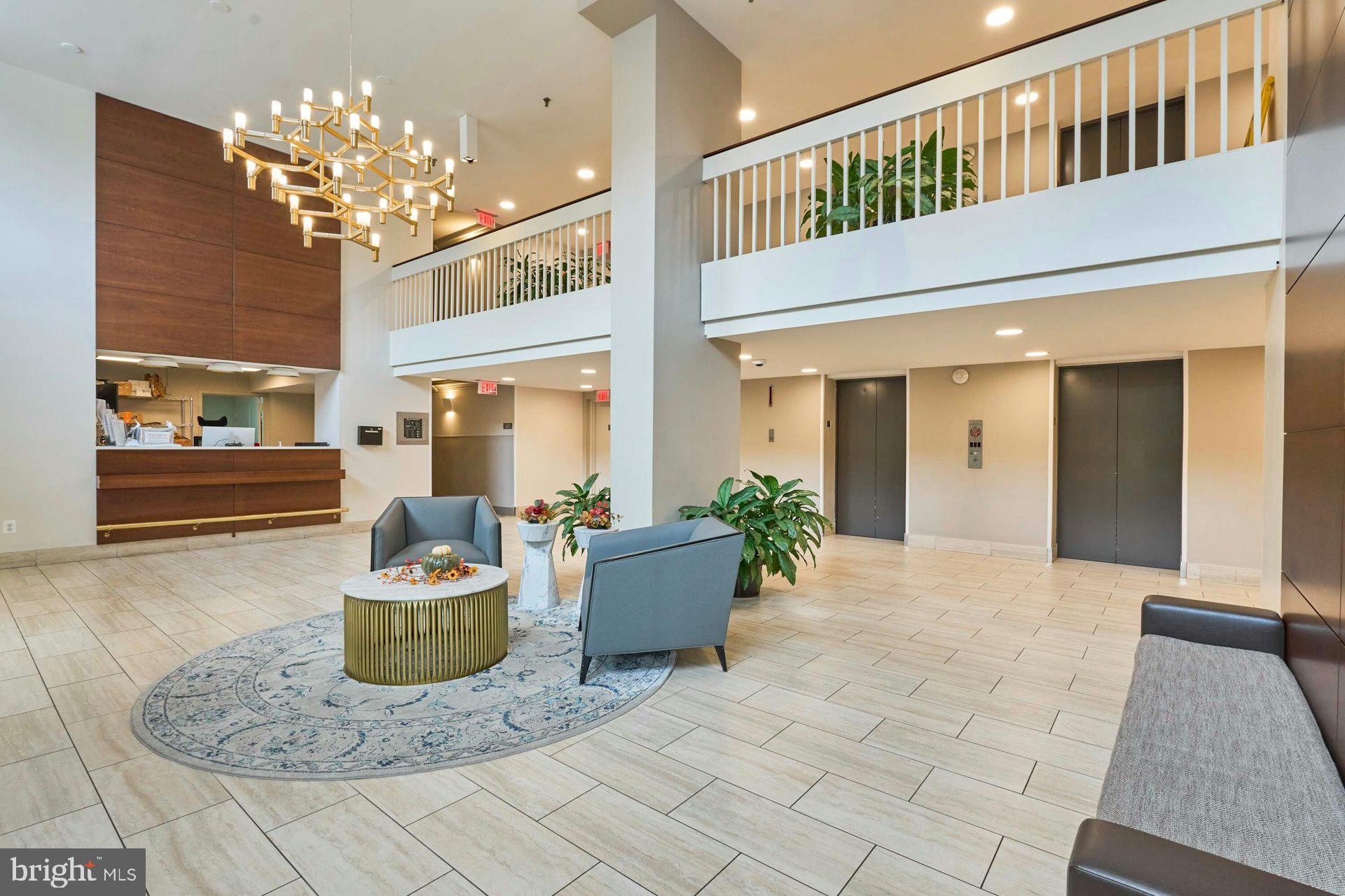 2300 PIMMIT DRIVE 912