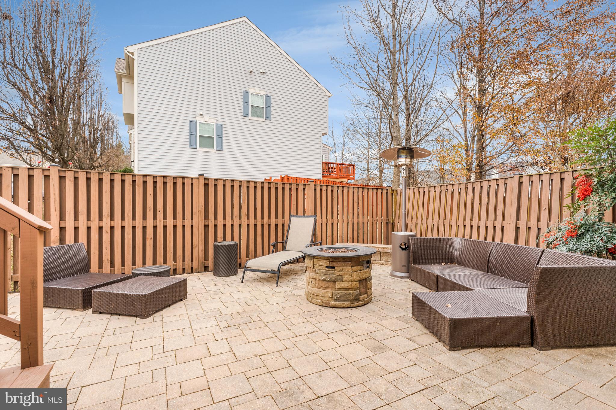 RIDGES AT ASHBURN - Residential Lease