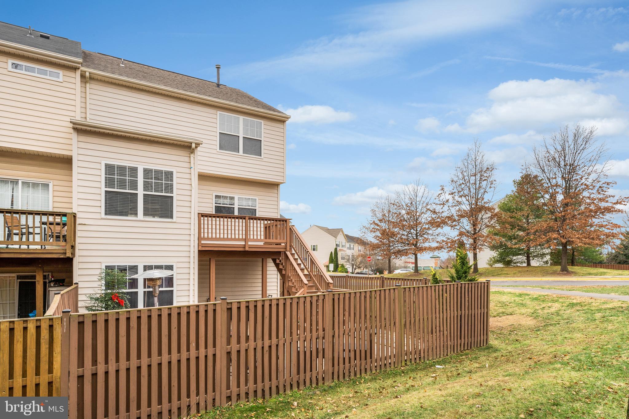 RIDGES AT ASHBURN - Residential Lease