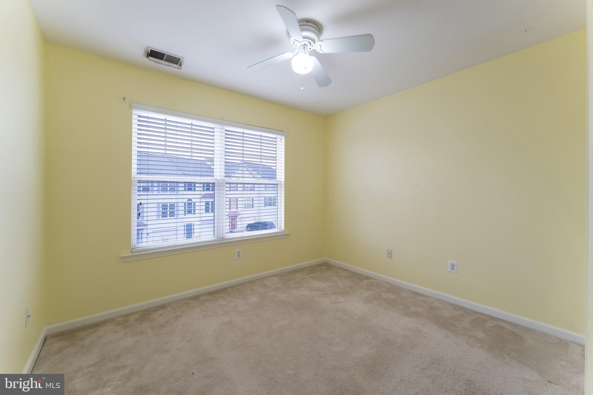 RIDGES AT ASHBURN - Residential Lease