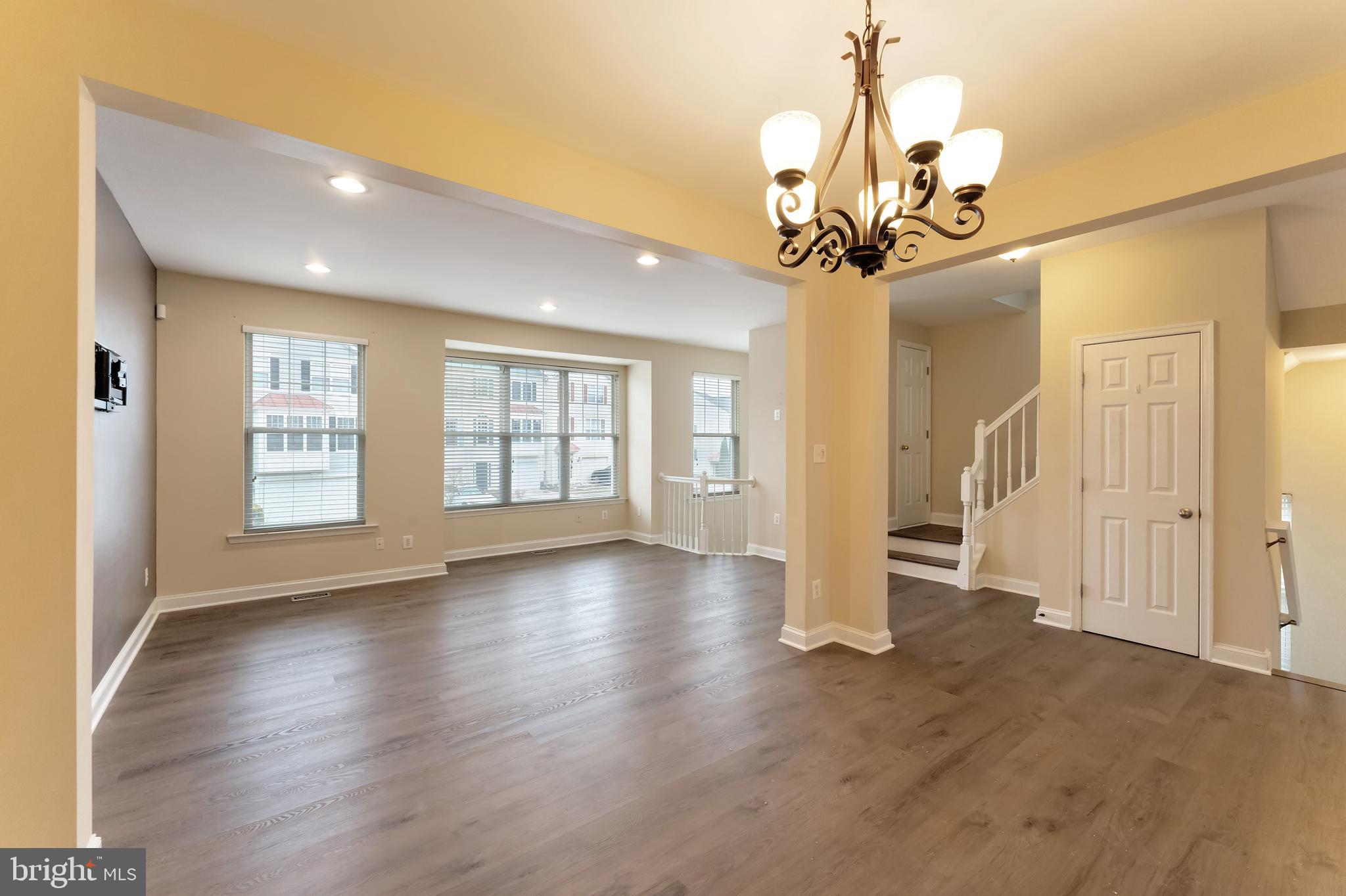 RIDGES AT ASHBURN - Residential Lease