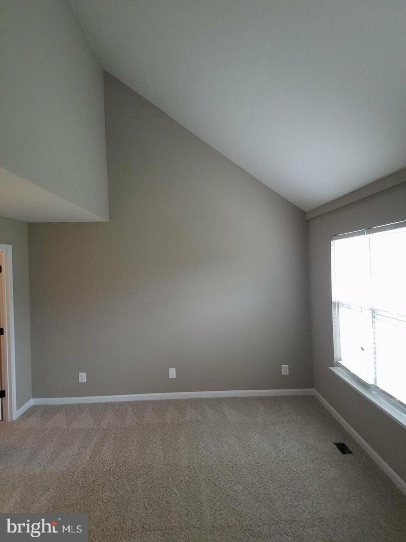 STAFFORD GLEN - Residential Lease