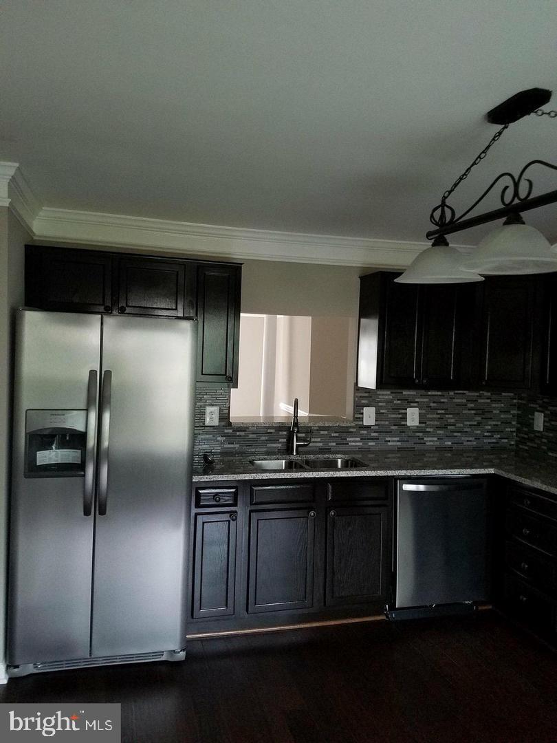 STAFFORD GLEN - Residential Lease