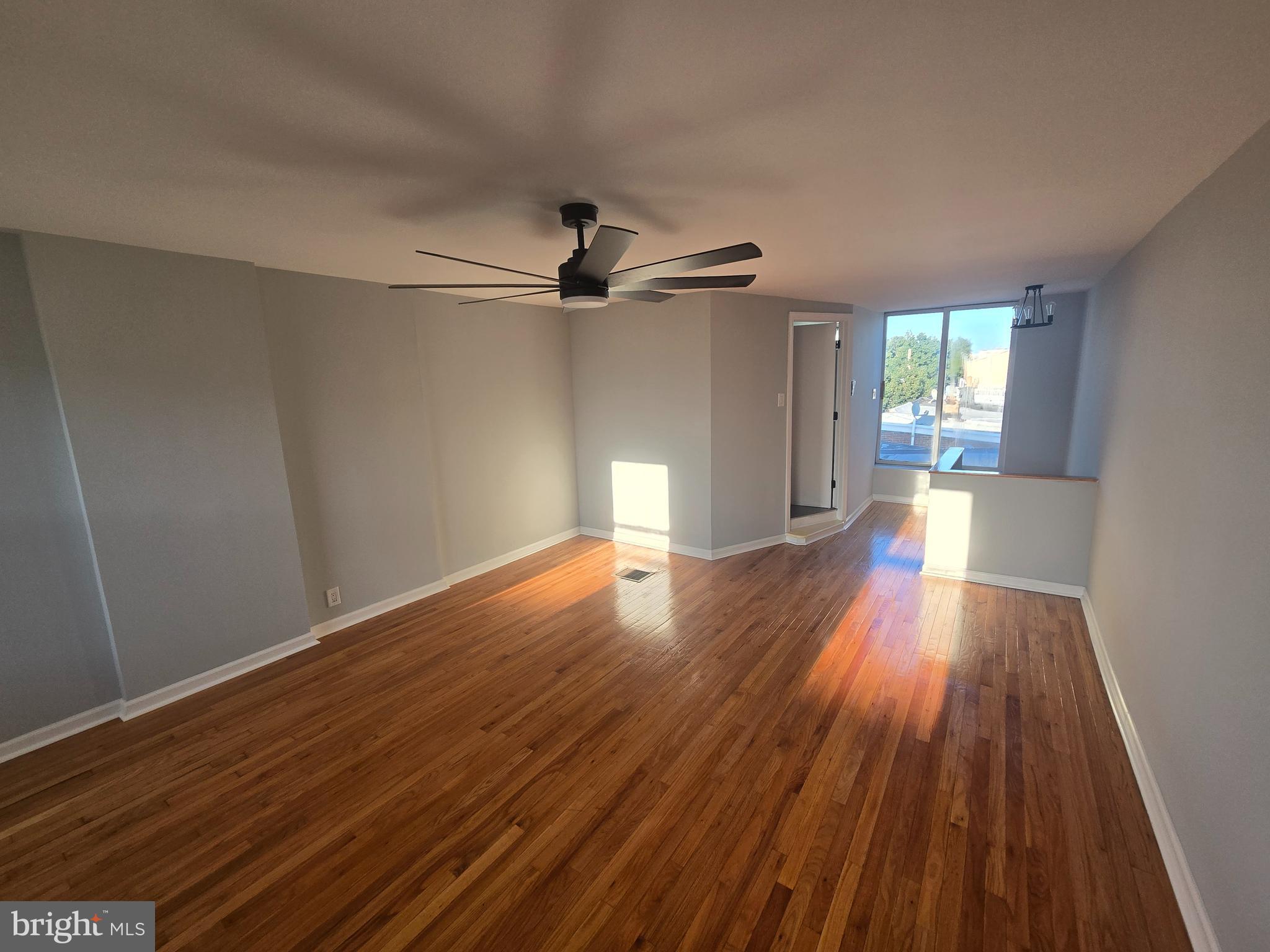 PHILADELPHIA (SOUTH) - Residential