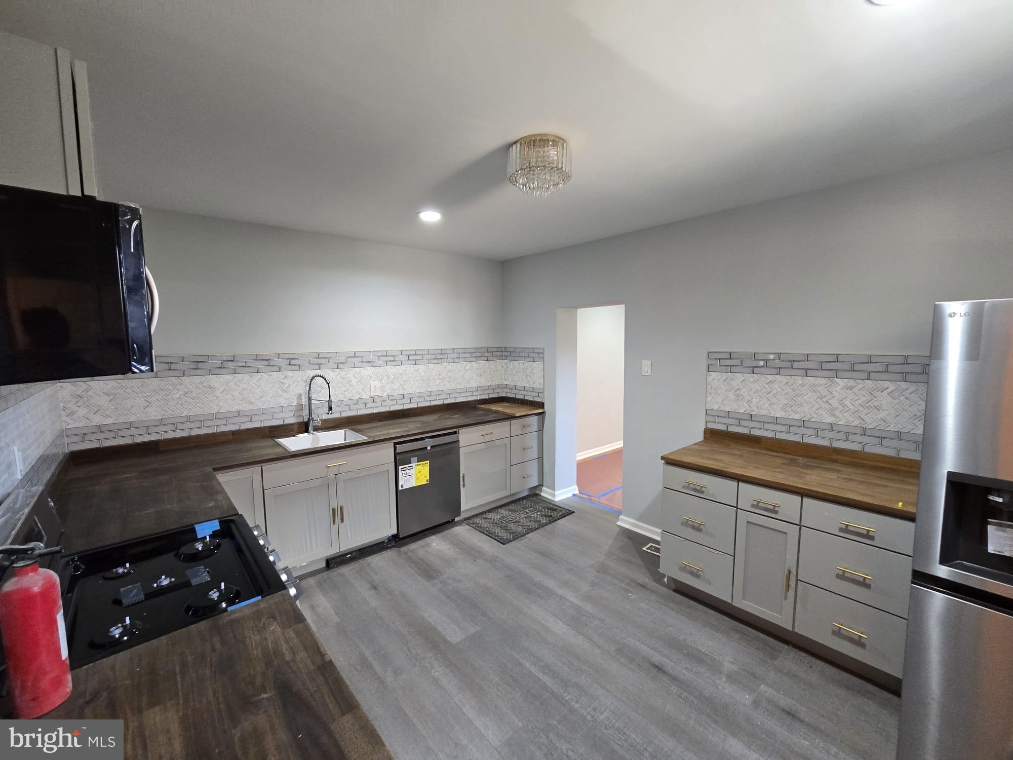 PHILADELPHIA (SOUTH) - Residential