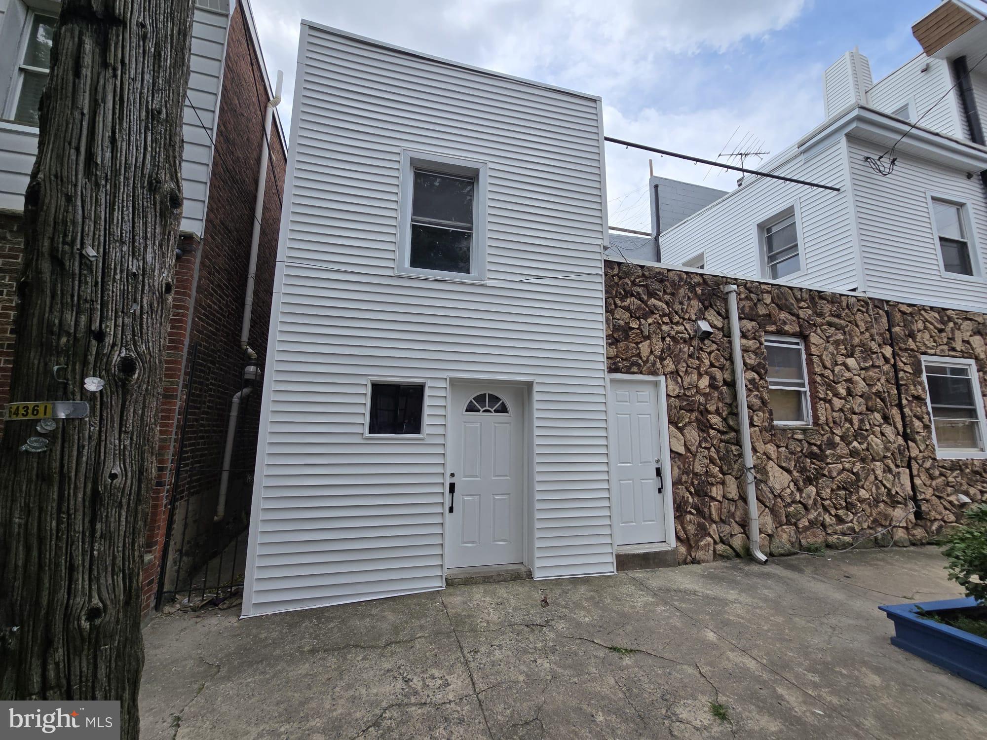 PHILADELPHIA (SOUTH) - Residential