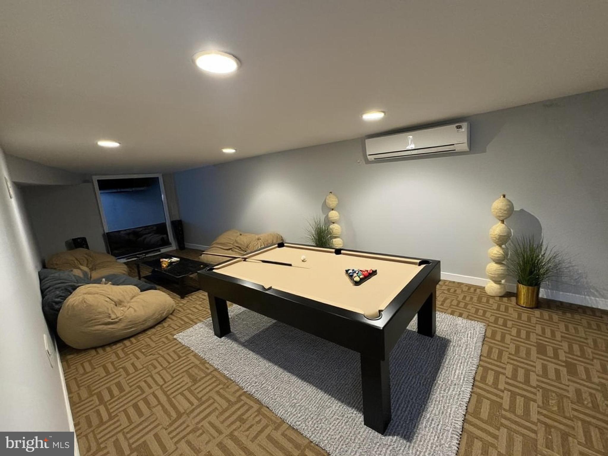 PHILADELPHIA (SOUTH) - Residential