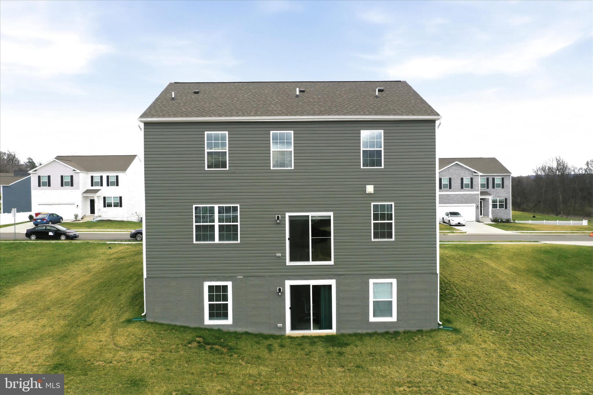 TOLLHOUSE WOODS - Residential