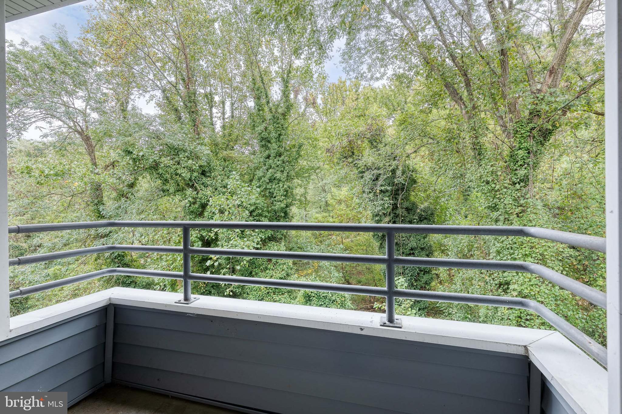 LAKE HERON CONDO - Residential