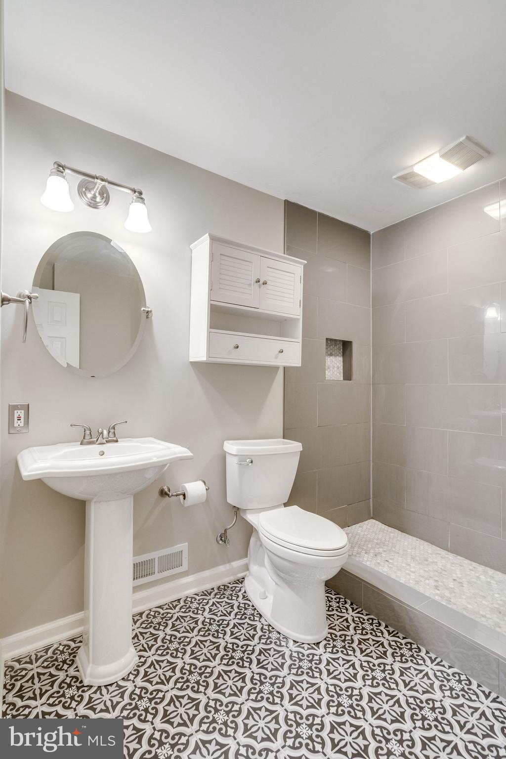 WESTRIDGE - Residential